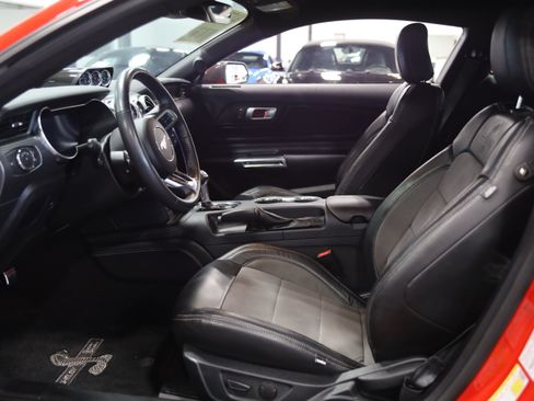 Used 2020 Ford Mustang GT Premium w/ GT Performance Package RWD image 13