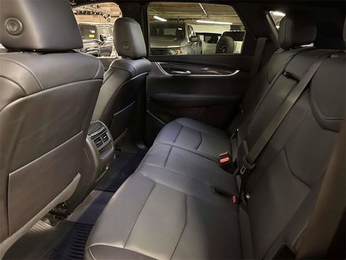 Used 2023 Cadillac XT5 Sportv image 18