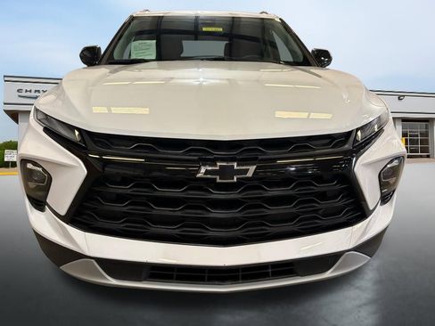 Used 2023 Chevrolet Blazer LT w/ Midnight/Sport Edition image 8