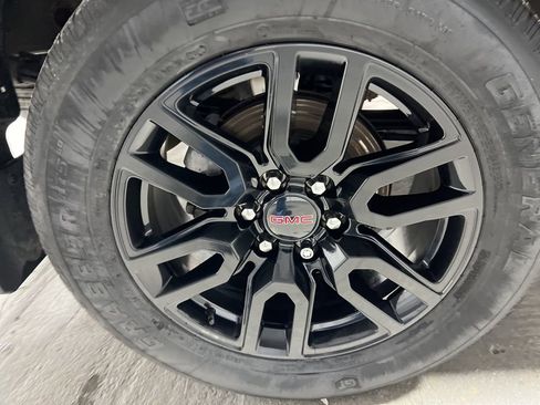 Used 2022 GMC Sierra 1500 Pro w/ Pro Value Package image 41