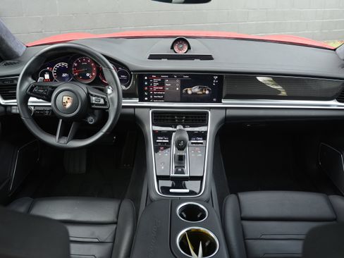 Certified 2023 Porsche Panamera GTS AWD/4WD image 12