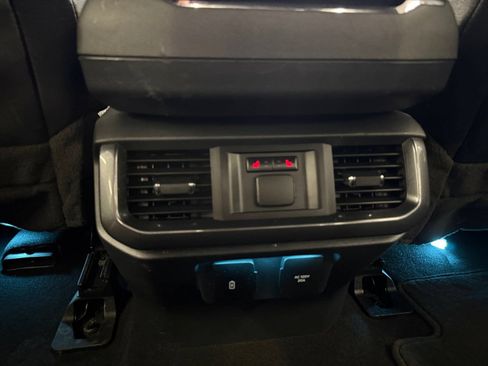 Used 2023 Ford F150 Lariat w/ Equipment Group 502A High AWD/4WD image 23