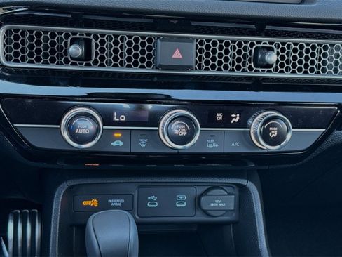 New 2025 Honda Civic Sport image 17