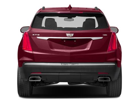 Used 2017 Cadillac XT5 Luxury w/ Driver Awareness Package AWD/4WD image 5