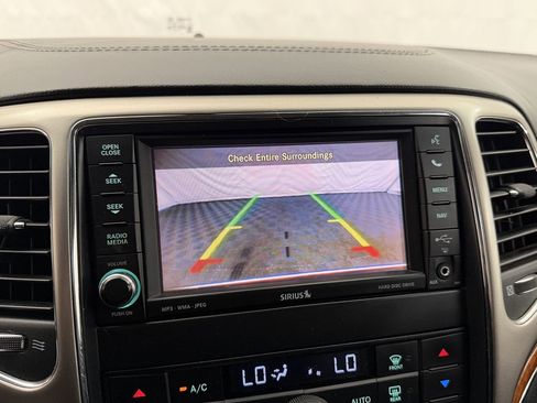 Used 2013 Jeep Grand Cherokee Overland w/ Advance Technology Group image 15