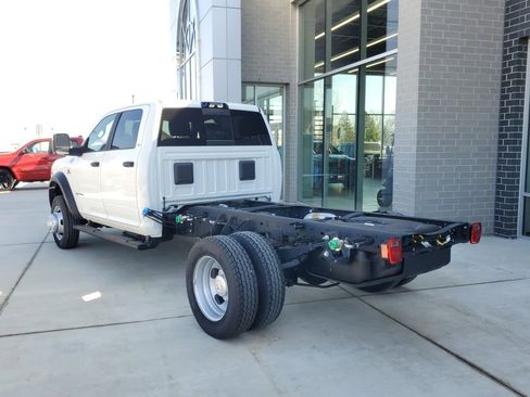 New 2024 RAM 4500 SLT w/ Quick Order Package 2YG SLT image 3