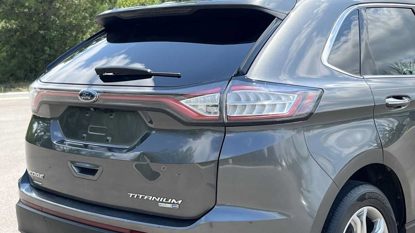 Used 2015 Ford Edge Titanium AWD/4WD image 19