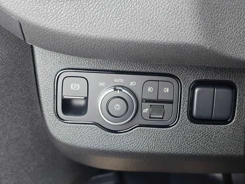 New 2025 Mercedes-Benz Sprinter 2500 image 24