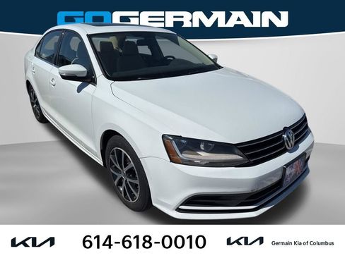 Used 2017 Volkswagen Jetta SE FWD image 6