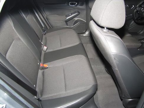 Certified 2024 Honda Civic Sport image 17