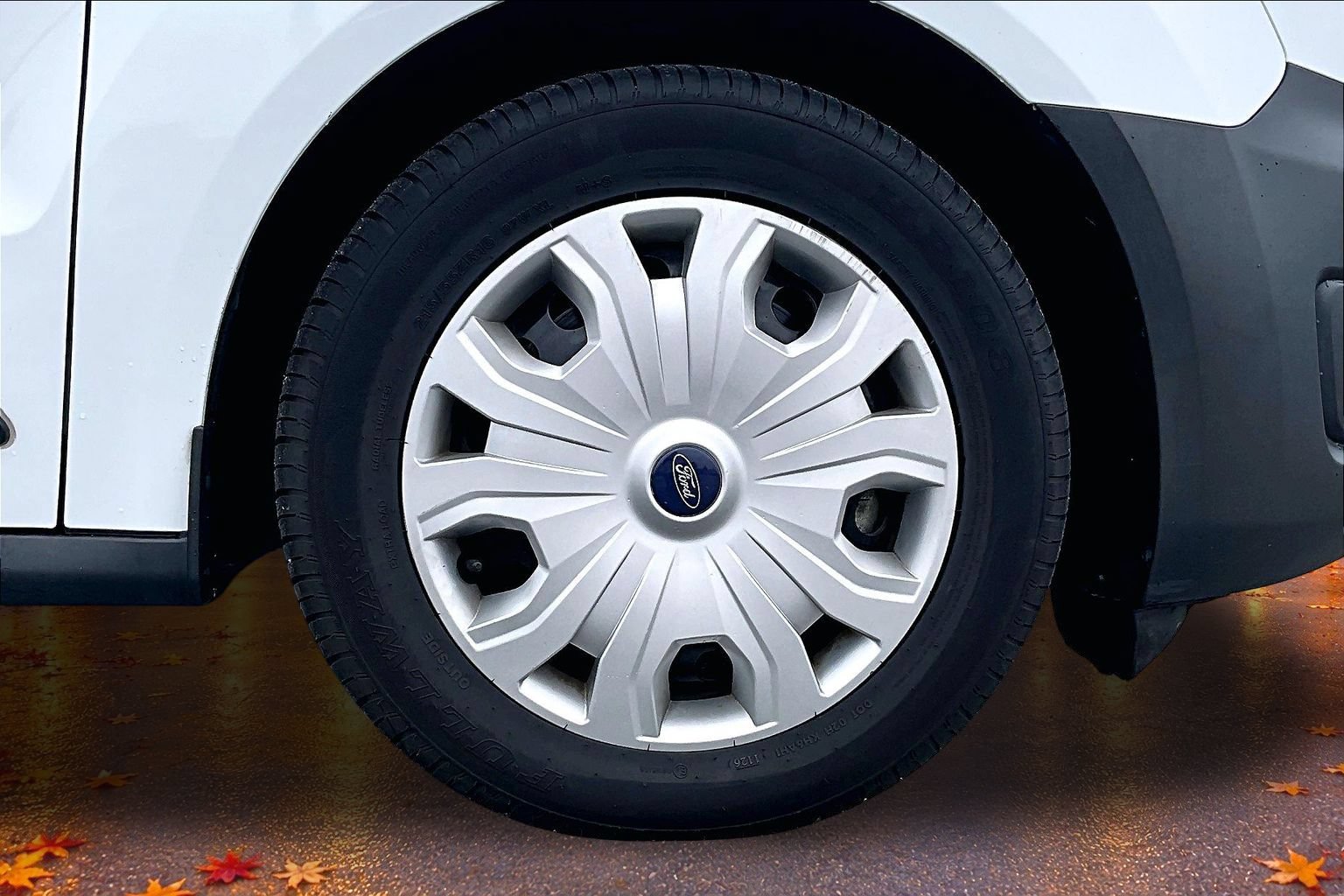 Used 2020 Ford Transit Connect XL FWD image 32