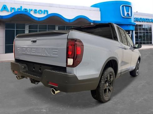 New 2026 Honda Ridgeline Black Edition image 7