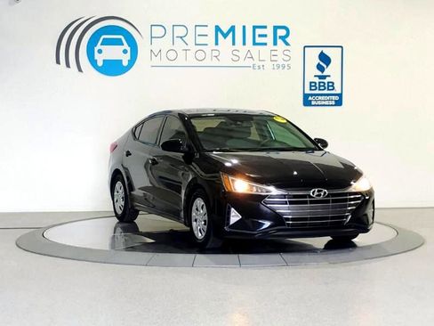 Used 2020 Hyundai Elantra SE w/ Cargo Package (C1) image 8