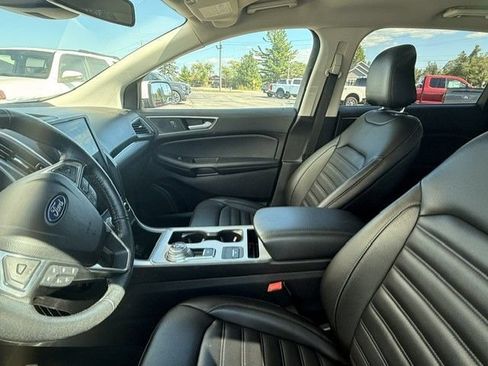 Used 2021 Ford Edge SEL w/ Convenience Package AWD/4WD image 9
