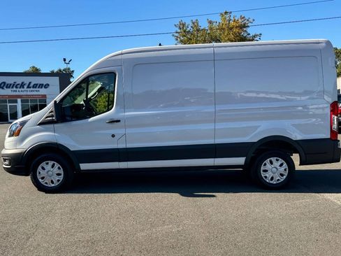 Used 2023 Ford E-Transit Medium Roof RWD image 6