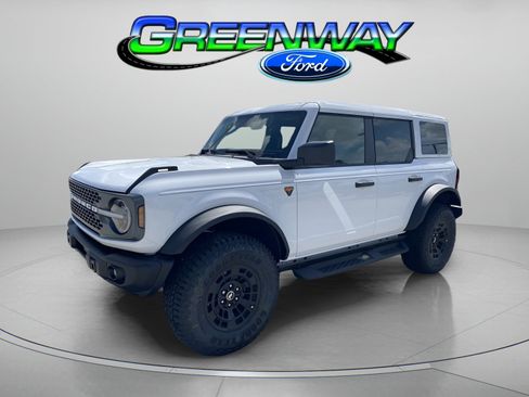 New 2026 Ford Bronco Badlands AWD/4WD image 1