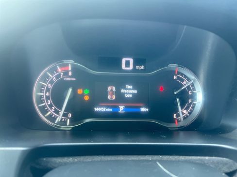 Used 2017 Honda Pilot Touring image 8