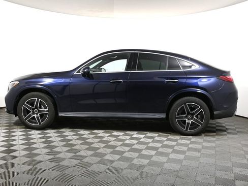 Used 2024 Mercedes-Benz GLC 300 4MATIC image 2