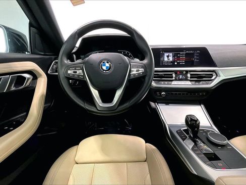 Used 2022 BMW 230i Coupe w/ Convenience Package RWD image 4