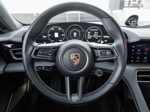 Used 2024 Porsche Taycan GTS image 13