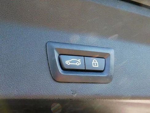 Used 2021 BMW X3 xDrive30i image 8