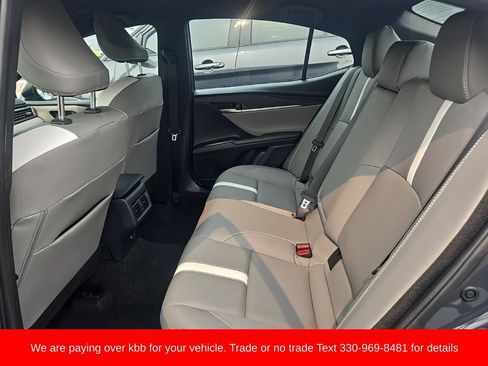 Used 2025 Toyota Camry SE AWD/4WD image 28