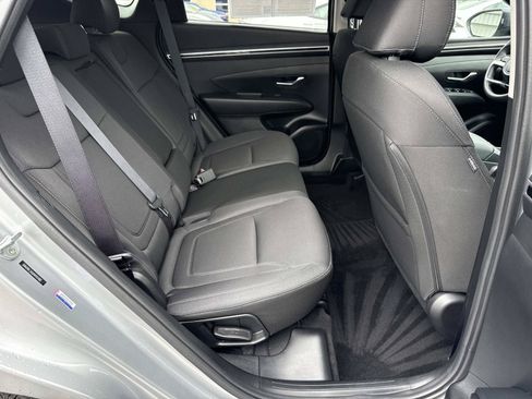 Certified 2022 Hyundai Tucson SEL w/ Cargo Package AWD/4WD image 21