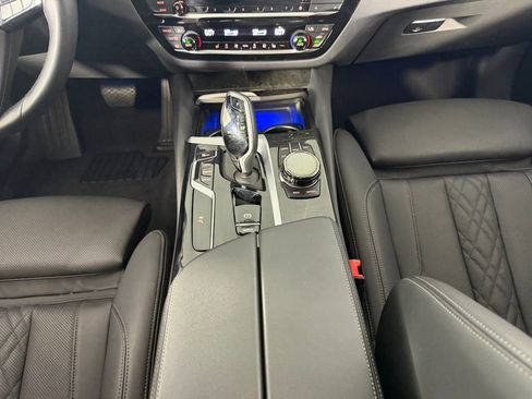 Used 2023 BMW 530i 530i w/ Executive Package image 16