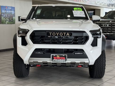 New 2026 Toyota Tacoma Trailhunter AWD/4WD image 9