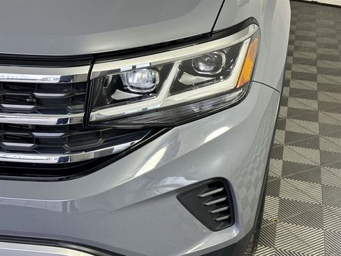 Used 2020 Volkswagen Atlas Cross Sport SEL image 9