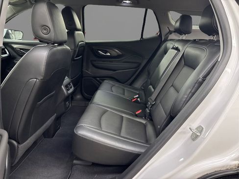 Used 2022 GMC Terrain SLT AWD/4WD image 10