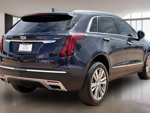 Used 2025 Cadillac XT5 Premium Luxury w/ Technology Package AWD/4WD image 2