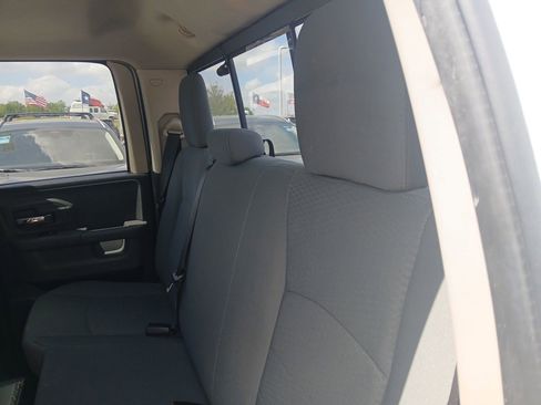 Used 2016 RAM 1500 Classic SLT image 8