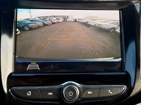 Used 2018 Chevrolet Trax Premier w/ Midnight Edition image 22