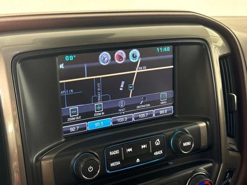 Used 2015 Chevrolet Silverado 2500 High Country w/ Duramax Plus Package AWD/4WD image 23