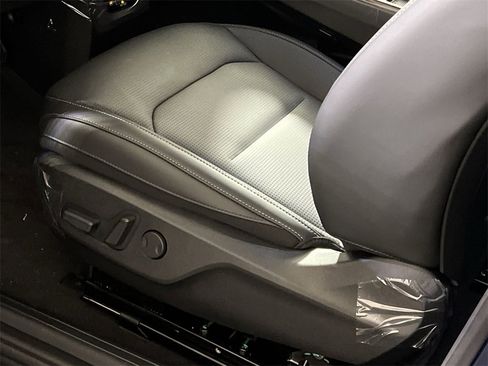 New 2025 Kia EV6 Wind image 12