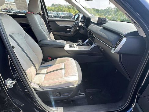 Used 2024 MAZDA CX-90 Plug-In Hybrid w/ Preferred AWD/4WD image 19
