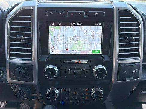 Used 2019 Ford F150 Platinum w/ Equipment Group 701A Luxury AWD/4WD image 12