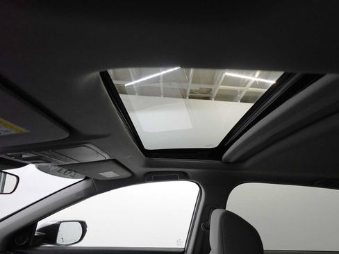 Used 2019 Honda CR-V EX image 23