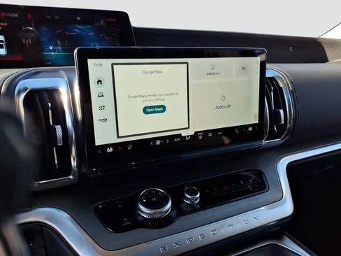 New 2026 Ford Expedition Max Platinum w/ Driver's Package image 17