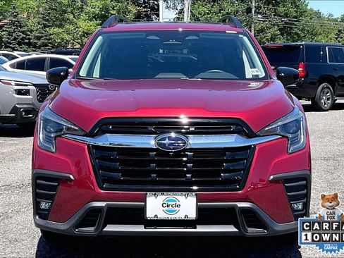 Certified 2025 Subaru Ascent Limited AWD/4WD image 3