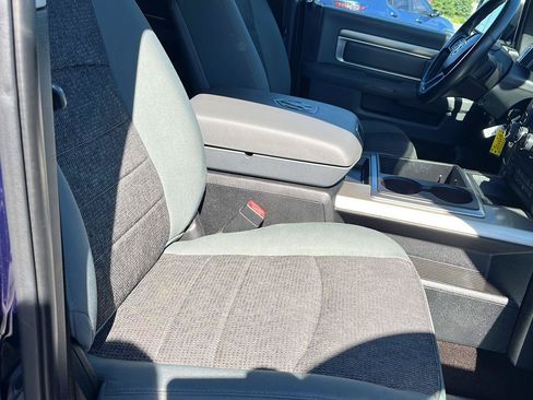 Used 2014 RAM 1500 Big Horn RWD image 31