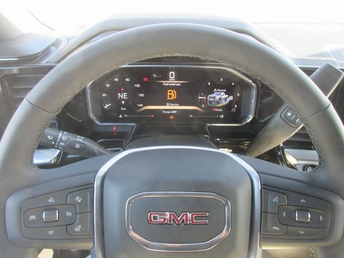 New 2026 GMC Sierra 2500 SLE w/ SLE Value Package; image 18