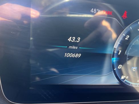 Certified 2019 Mercedes-Benz S 560 4MATIC Sedan image 22