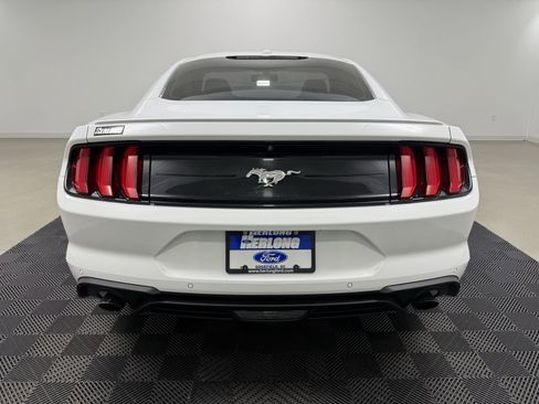 Used 2018 Ford Mustang Premium image 6