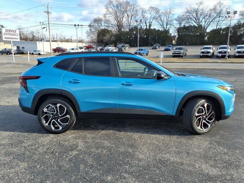 New 2026 Chevrolet Trax RS w/ Driver Confidence Package image 3