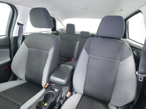 Used 2014 Ford Focus SE FWD image 13