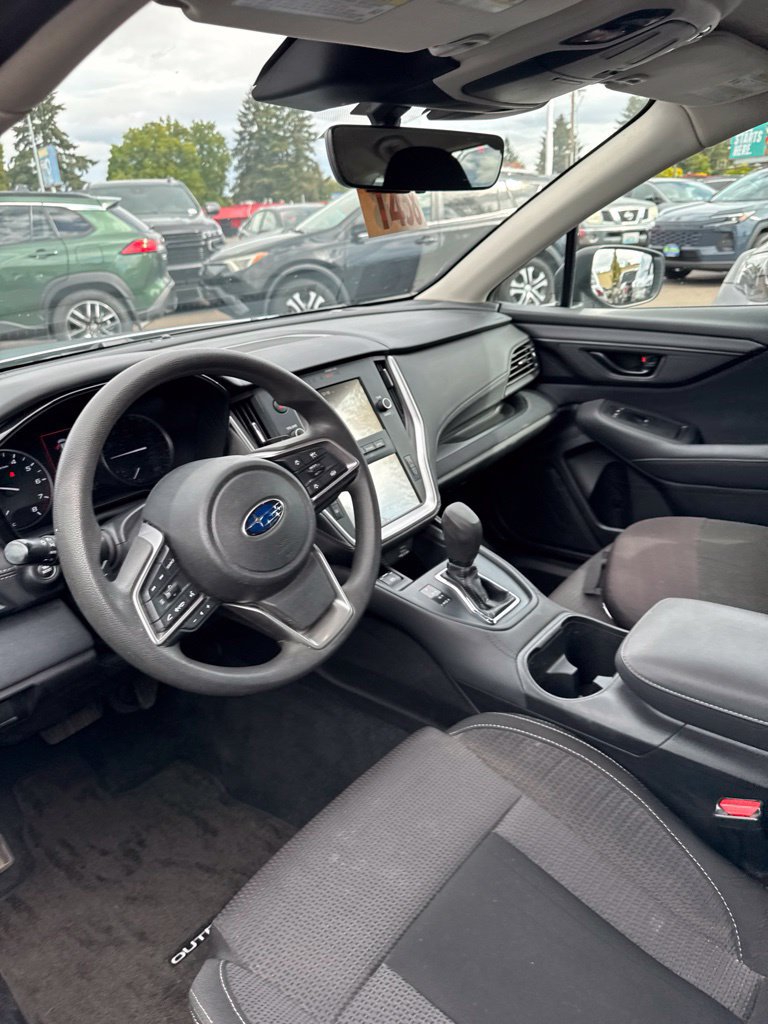 Used 2023 Subaru Outback AWD/4WD image 9