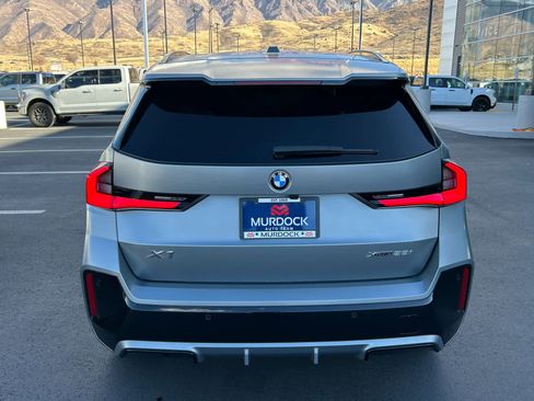 Used 2023 BMW X1 xDrive28i w/ Premium Package image 12