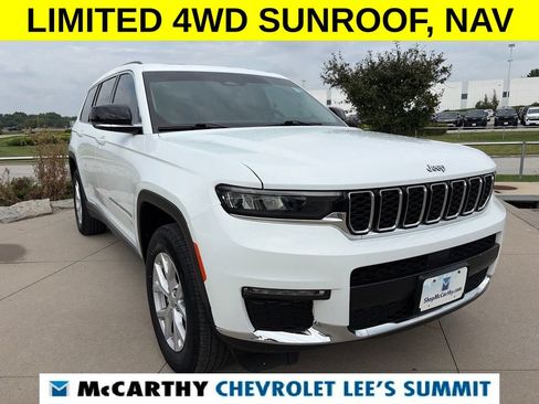 Used 2021 Jeep Grand Cherokee L Limited AWD/4WD image 2